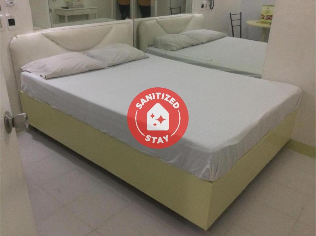 Oyo 817 Vista Apartelle Mandaluyong Εξωτερικό φωτογραφία