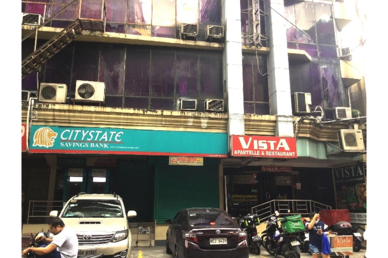 Oyo 817 Vista Apartelle Mandaluyong Εξωτερικό φωτογραφία
